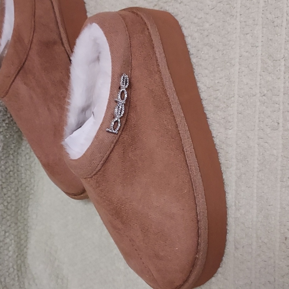 Bebe Slippers - Picture 6 of 10